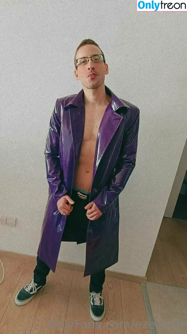 ezepasti nude photo #0017 (ezepasti)