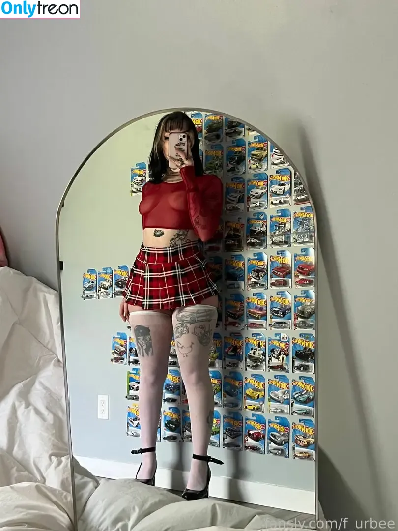 f_urbee nude photo #0469 (furbee._ / furbs0)