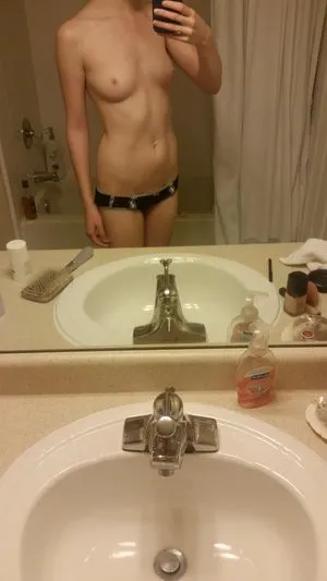  nude photo #0016