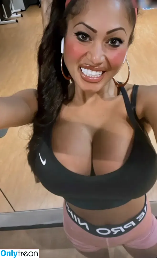 F3ckdolllucy nude photo #0003 (lucyhollywood_)