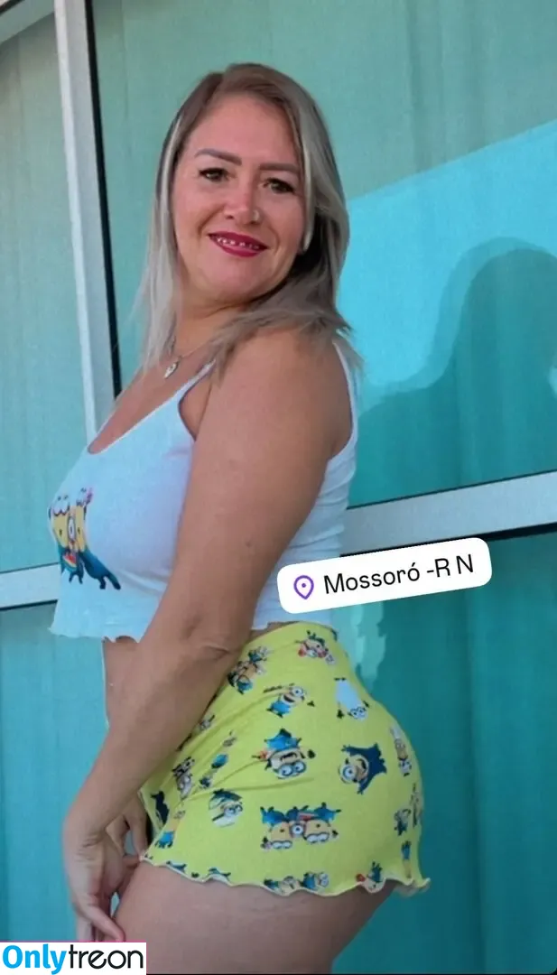 Fabiana Grafitheira nude photo #0182 (fabianadiferenciada / fabianagrafith / fabianagrafitheiira / fabianagrafitheiraa)