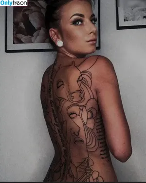 Fabijennasophie / _fabijennasophie_ / sooophiax3 nude photo #0042