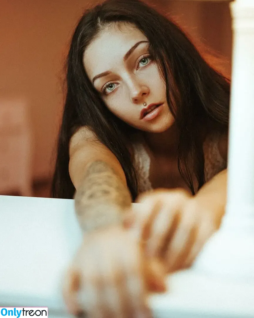 Fabiola Holystone nude photo #0103 (fabiolaholystone)