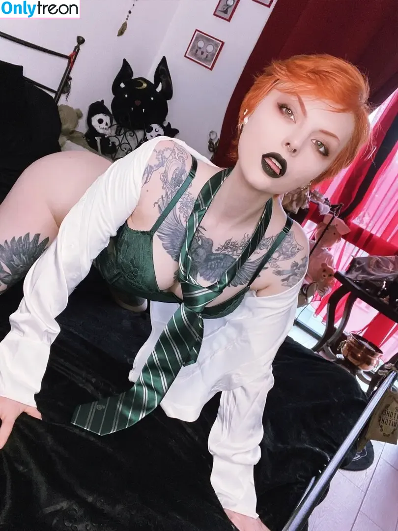 Faerie Blossom nude photo #0197 (FaerieBlossom / Nimue / faerie_blossom)