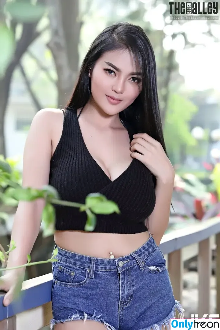 Faii Orapun nude photo #0341 (imfaii / orapun_fb / orapunfaii)