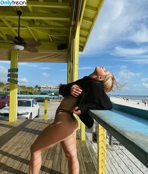 Faith Ordway / MF_DAZNXSeries / faithordway / itsfaithmarone nude photo #0554