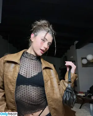 Faith Ordway / MF_DAZNXSeries / faithordway / itsfaithmarone nude photo #1772
