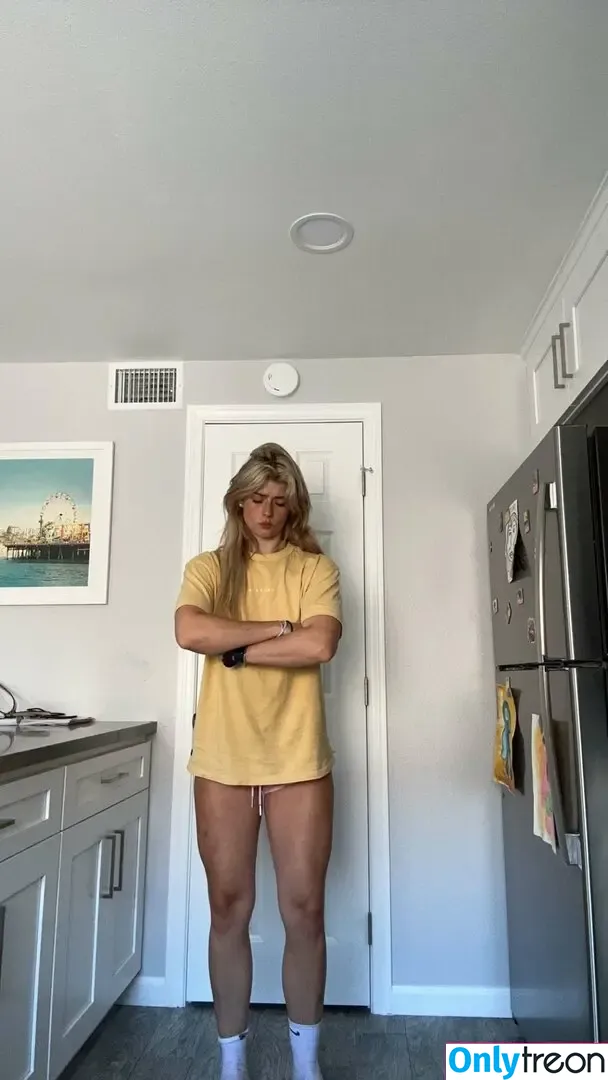 Faith Ordway nude photo #1165 (MF_DAZNXSeries / faithordway / itsfaithmarone)