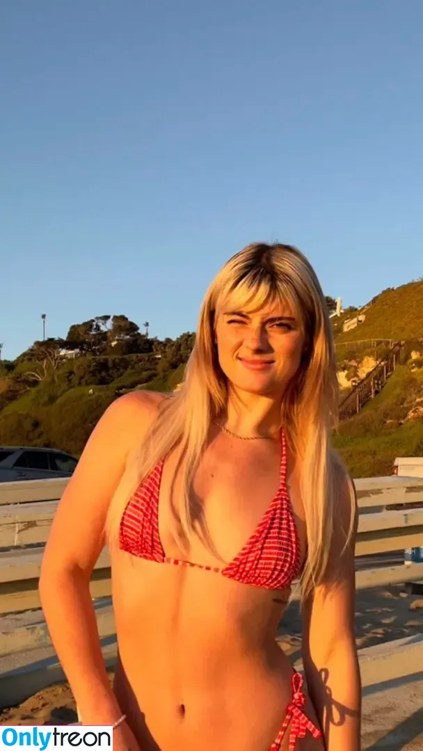 Faith Ordway nude photo #1543 (MF_DAZNXSeries / faithordway / itsfaithmarone)