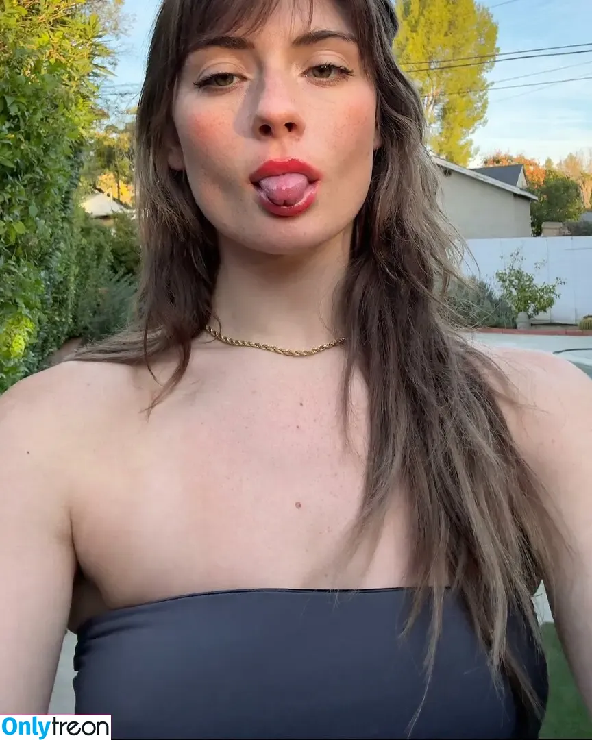 Faith Ordway nude photo #1608 (MF_DAZNXSeries / faithordway / itsfaithmarone)