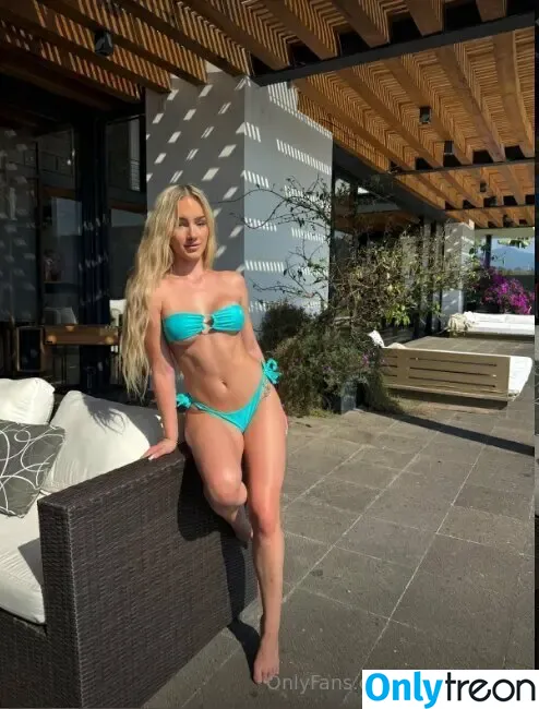 fakeblonde9 nude photo #0069 (brwsports)