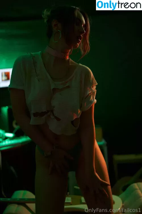 fallcos1 nude photo #0046 (fallcosplay)