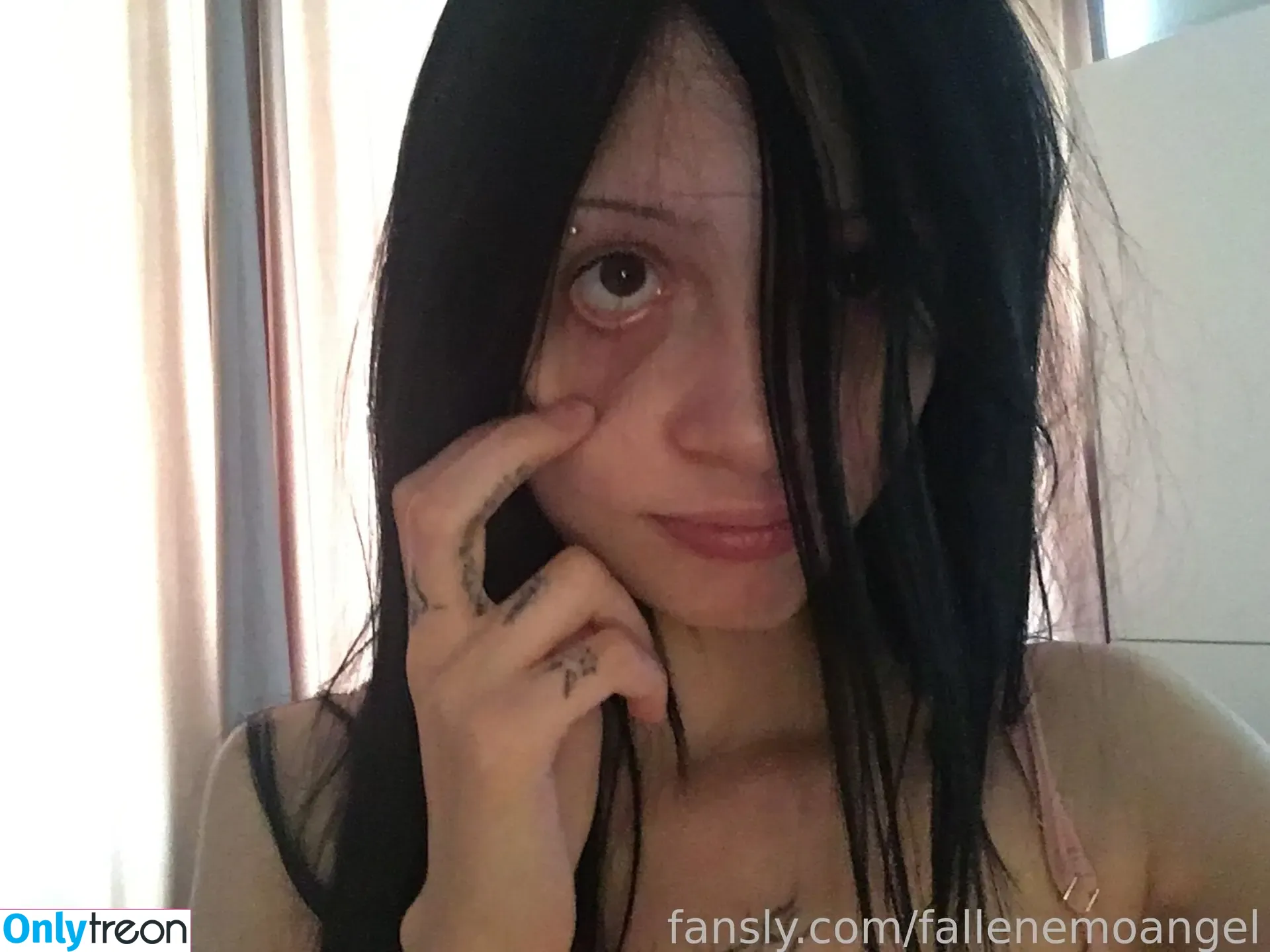 fallenemoangel nude photo #0162 (fallen_emo_angel666)