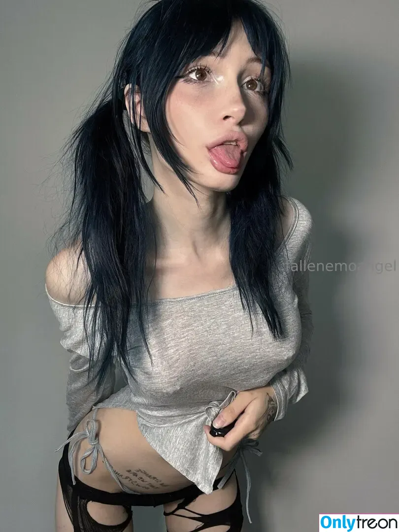 fallenemoangel nude photo #0672 (fallen_emo_angel666)