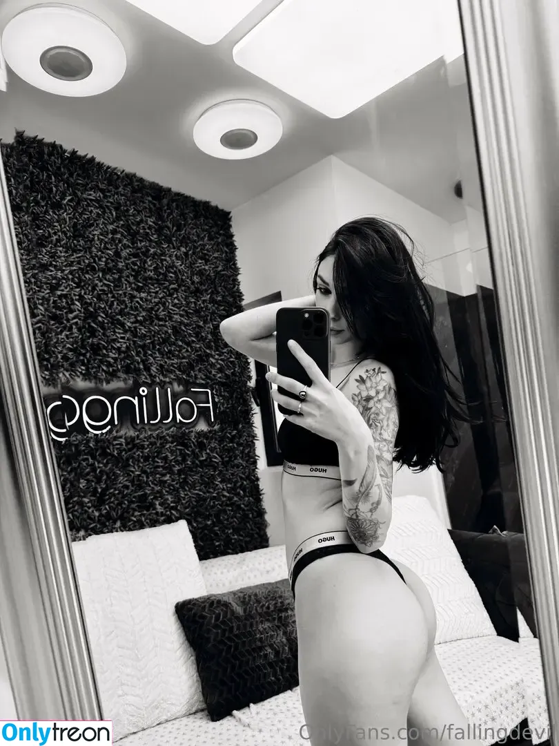 FallingDevil nude photo #0410 (hot.fallingdevil)