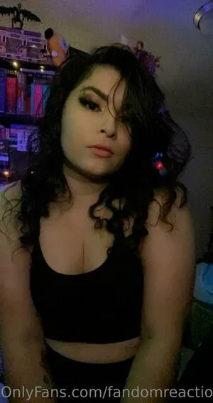 FandomReactions / fandomreactgirls nude photo #0133