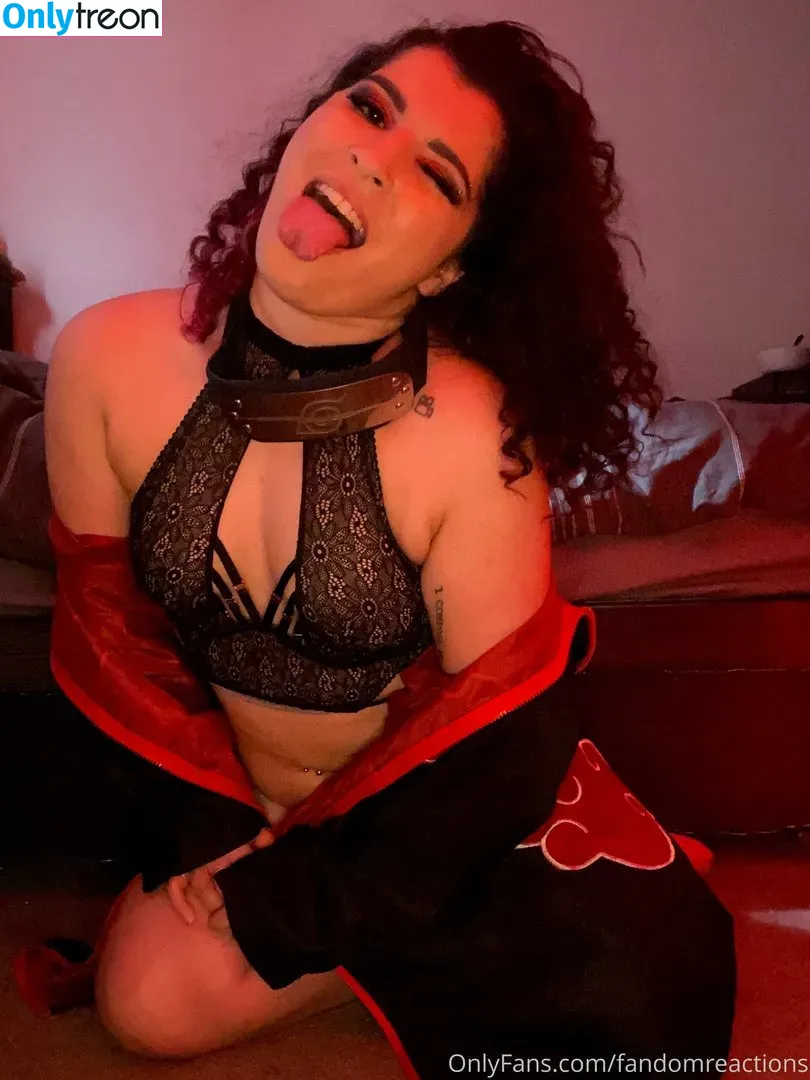 FandomReactions nude photo #0028 (fandomreactgirls)