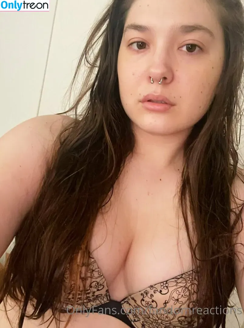 FandomReactions nude photo #0054 (fandomreactgirls)