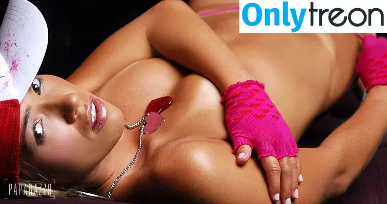 Fani Pachecho nude photo #0189 (fanipacheco)