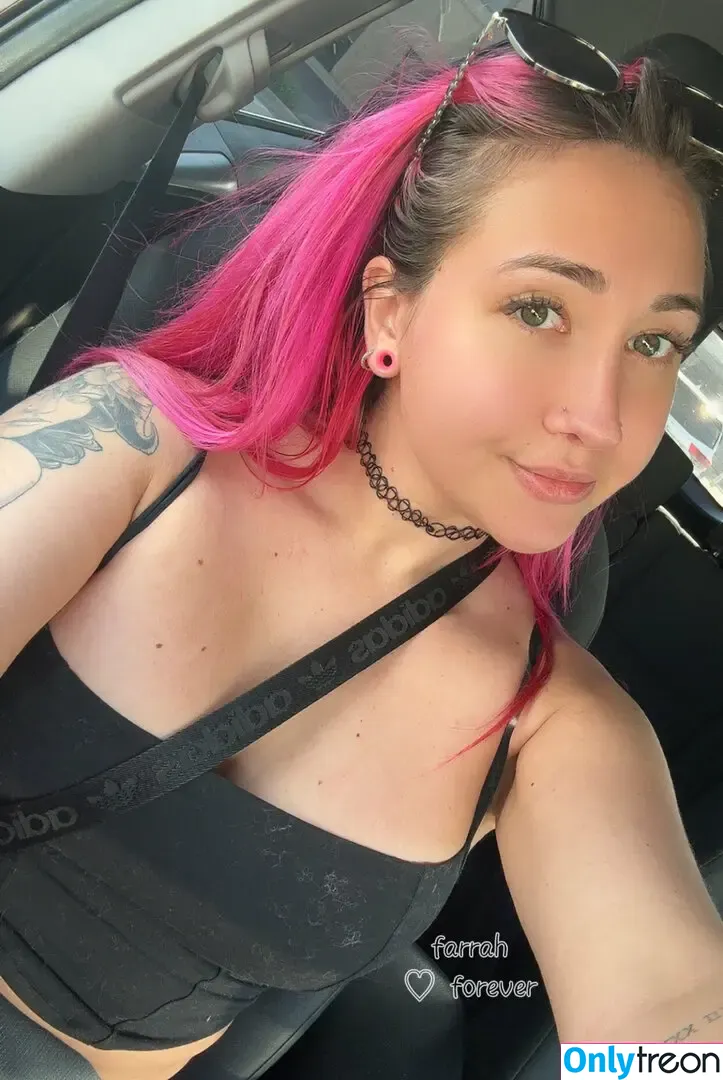 fari_hunny nude photo #0099 (sad_alien_art)