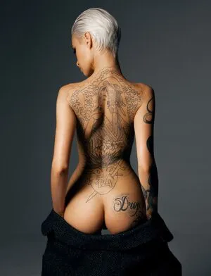 farruhhhamraeva / user nude photo #0096