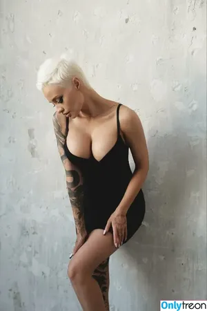 farruhhhamraeva / user nude photo #0490