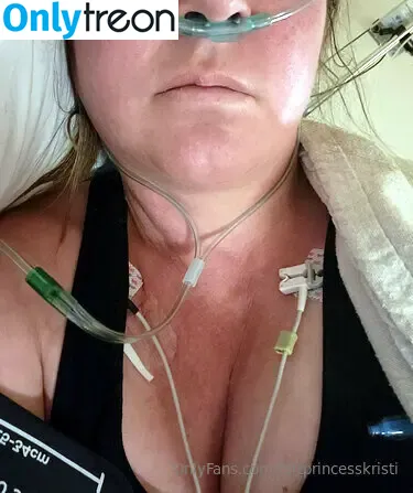 fartprincesskristi nude photo #0161 (fartprincesskristi)