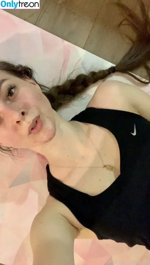 Fasffy nude photo #0003 (Fasffy)