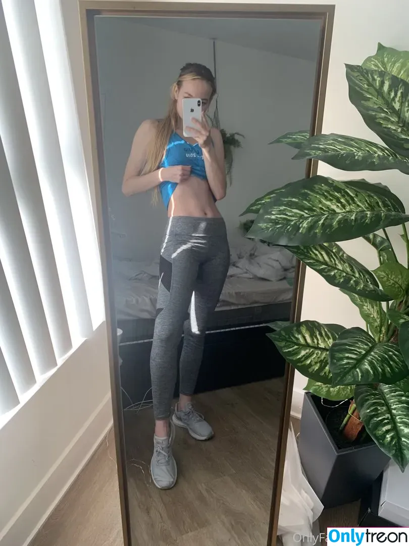 Fasffy nude photo #0028 (Fasffy)