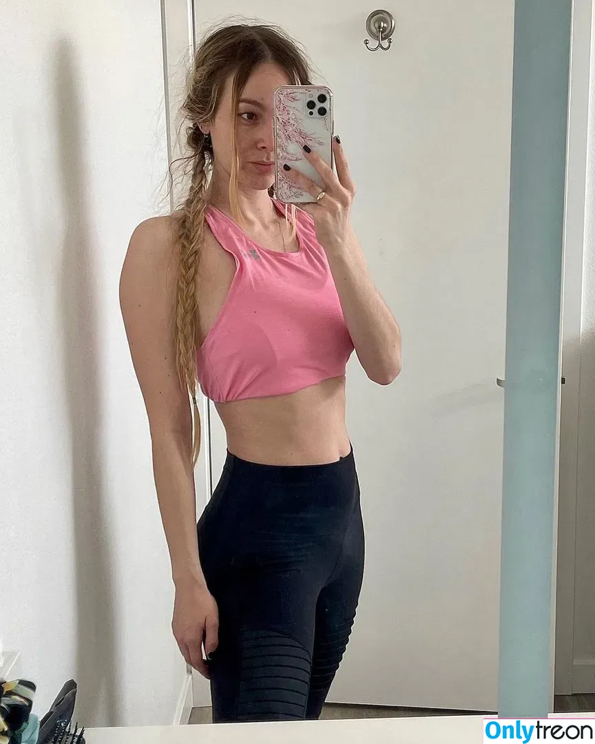 Fasffy nude photo #0035 (Fasffy)