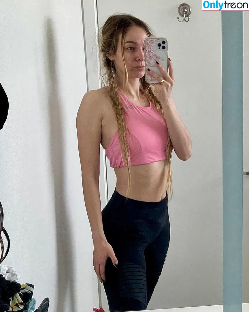 Fasffy nude photo #0036 (Fasffy)