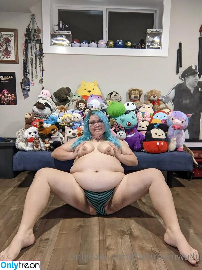 fatdreamwaifu nude photo #0091 (fatdreamwaifu)