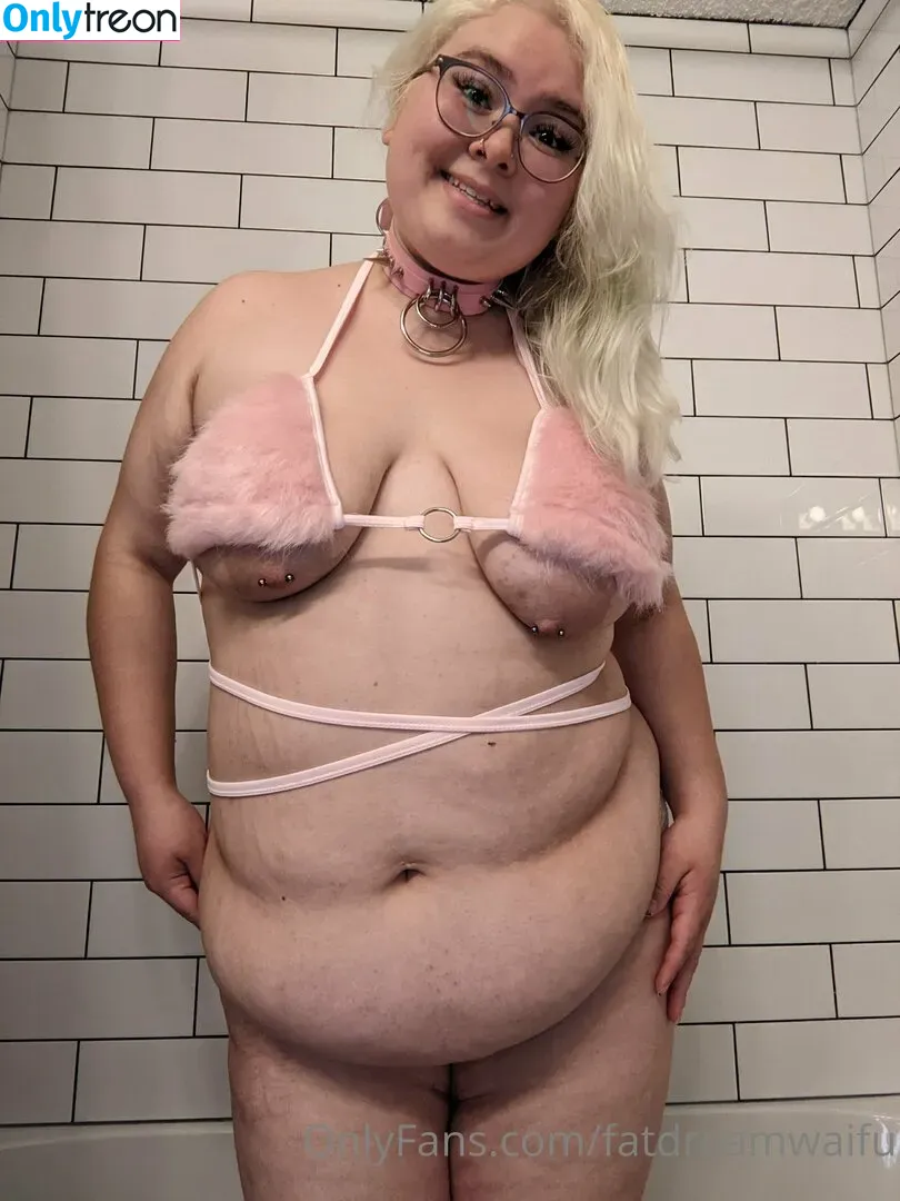fatdreamwaifu nude photo #0189 (fatdreamwaifu)