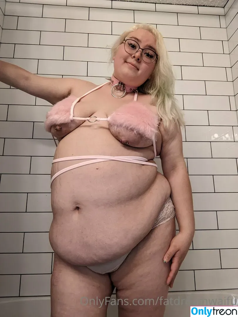 fatdreamwaifu nude photo #0194 (fatdreamwaifu)