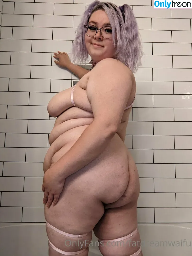 fatdreamwaifu nude photo #0239 (fatdreamwaifu)