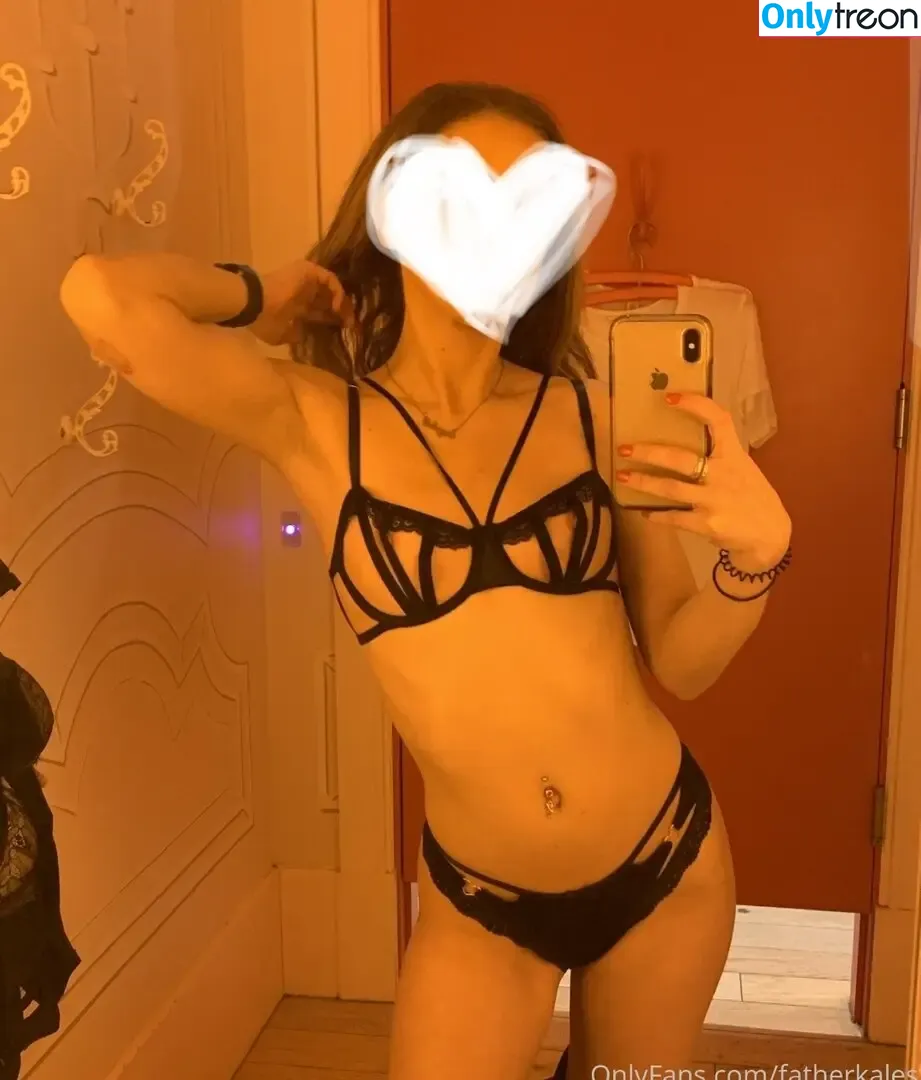 fatherkales nude photo #0007 (fatherkels)