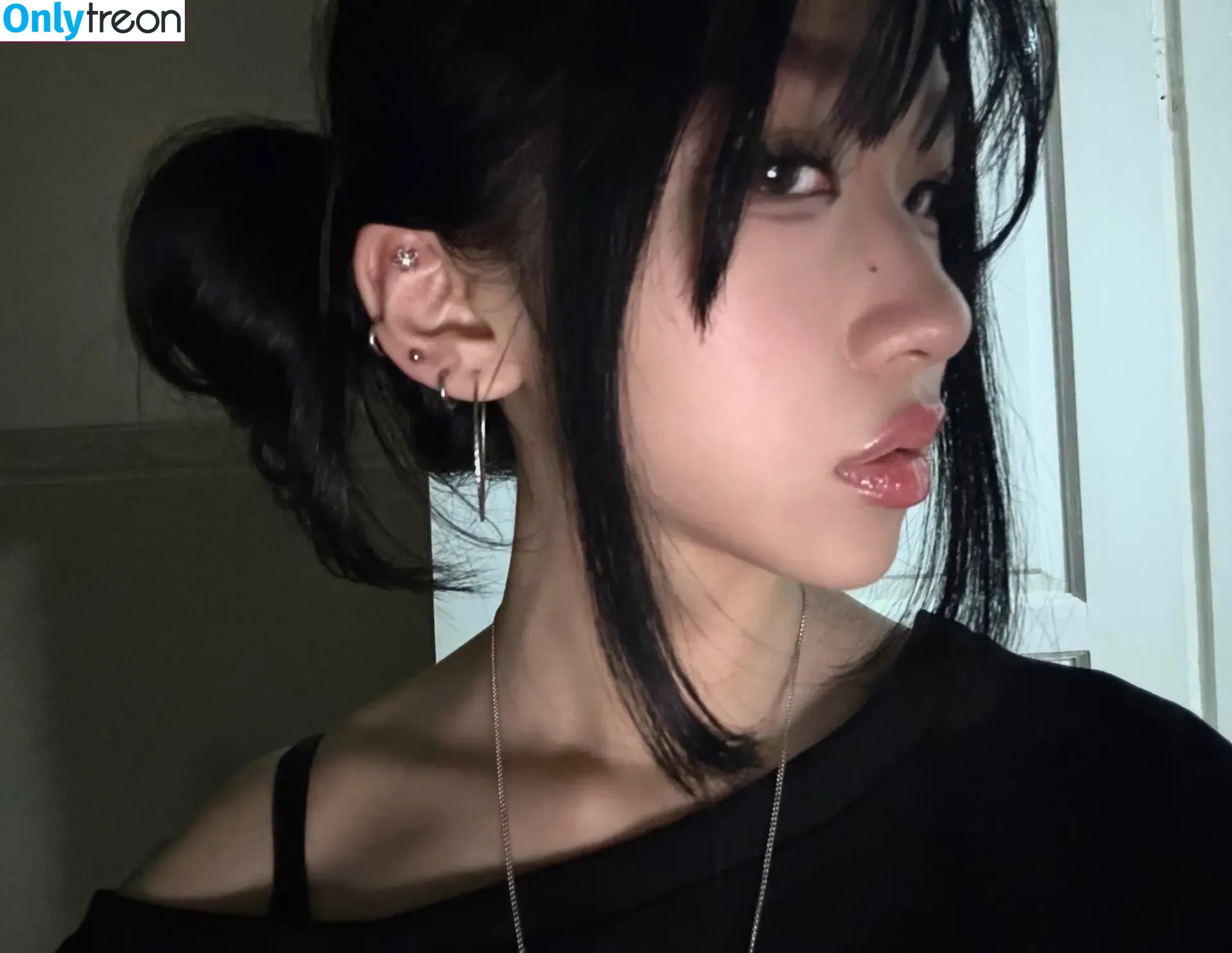 fatherlain nude photo #0051 (michellchhen)