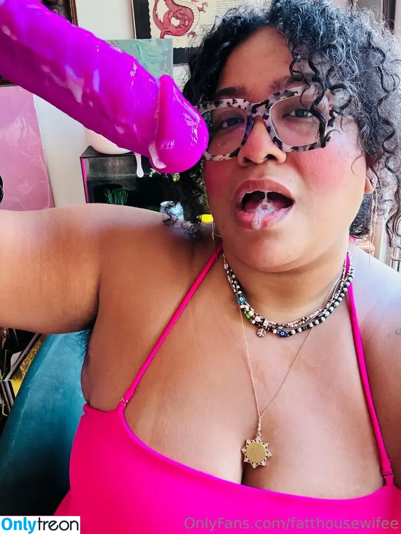 fatthousewifee nude photo #0083 (fatthousewifee)