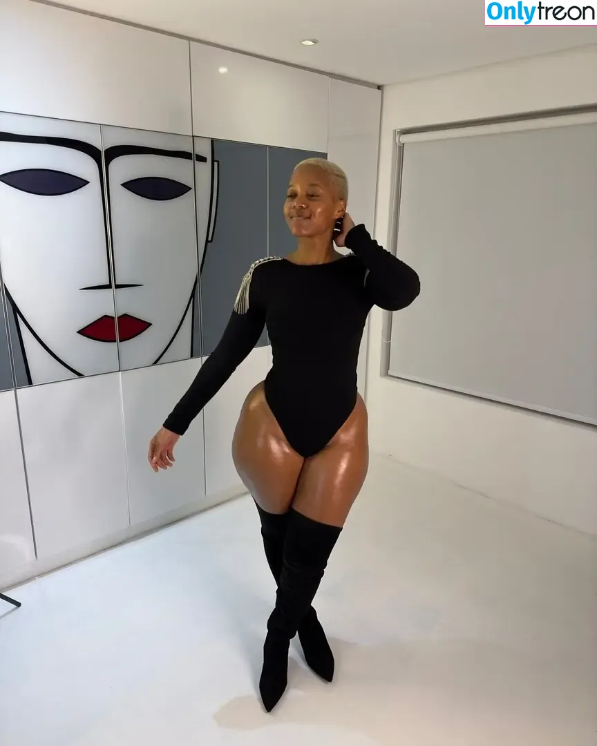 Faustina Thobakgale nude photo #0049 (faustinaroyale)