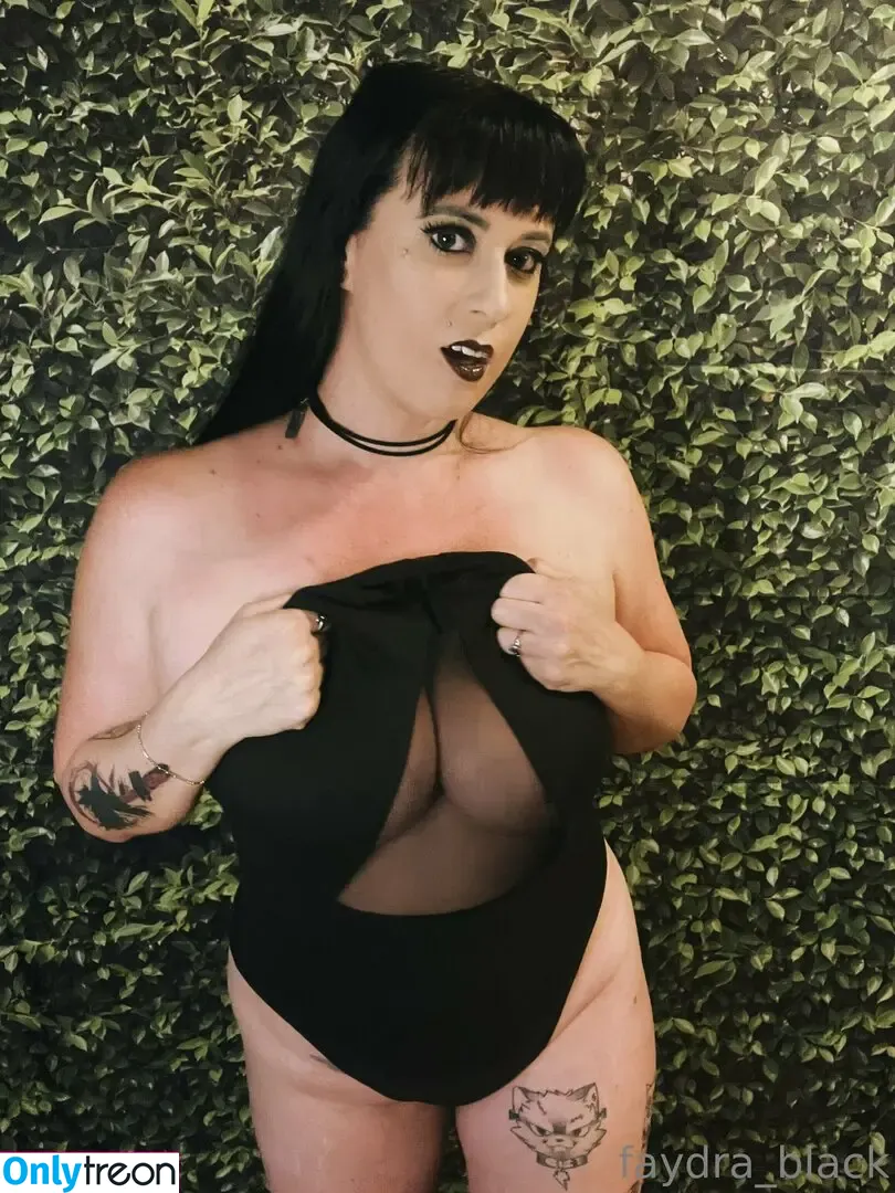 faydra_black nude photo #0029 (faydra_black)