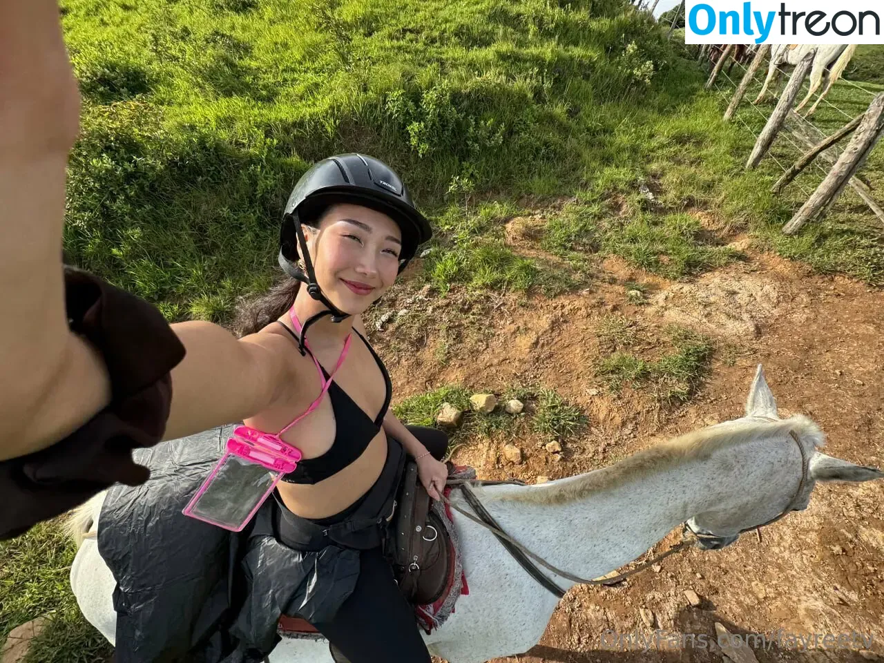fayreetv nude photo #0119 (fayretaletv)