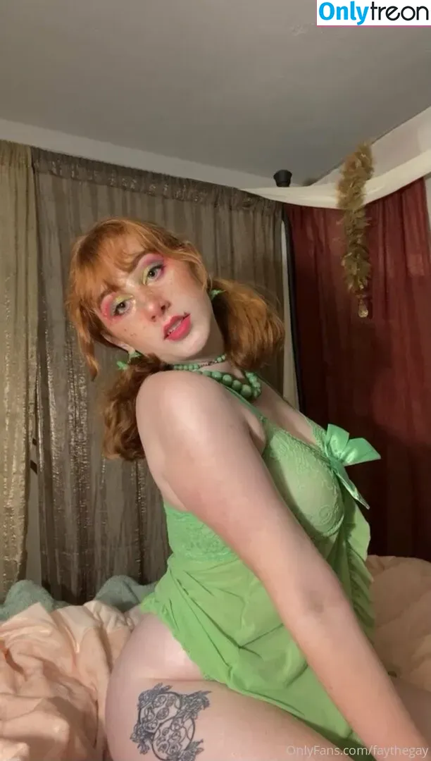 faythegay nude photo #0065 (Rachel Fay / fay_the_gay / faythefae)