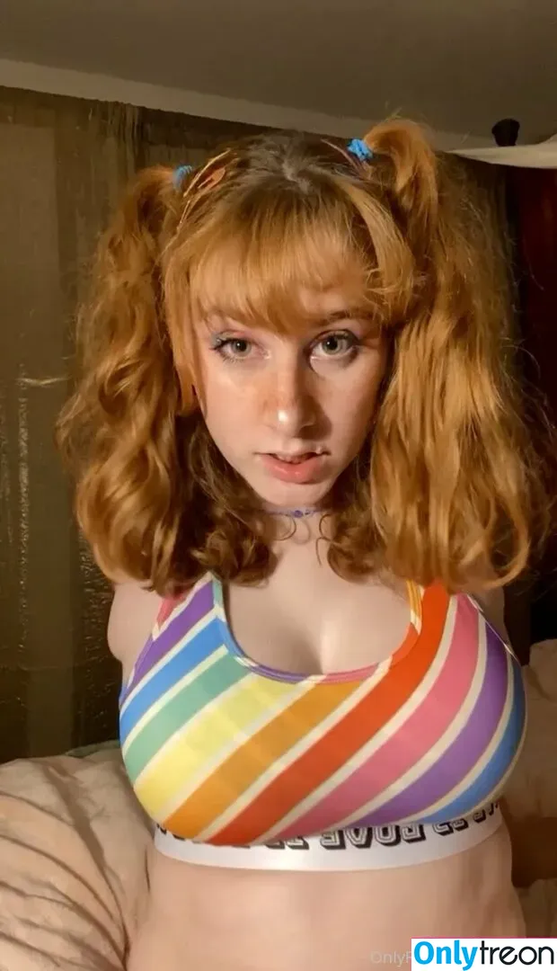 faythegay nude photo #0104 (Rachel Fay / fay_the_gay / faythefae)