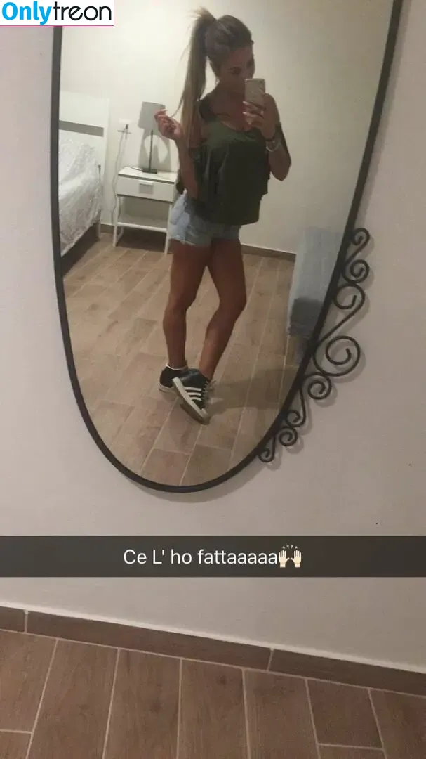 Fede C nude photo #0024 (federica_carfora / federicacarfora)