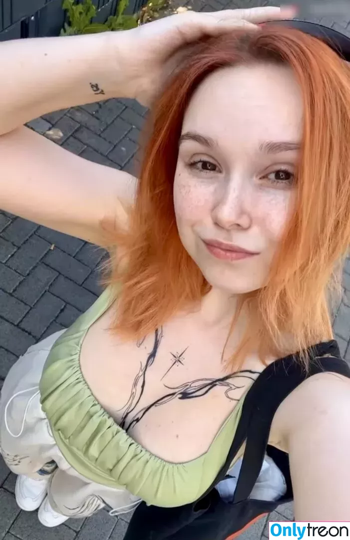 Feedeline nude photo #0155 (Feli / feedeline_ / itsonly_feli)