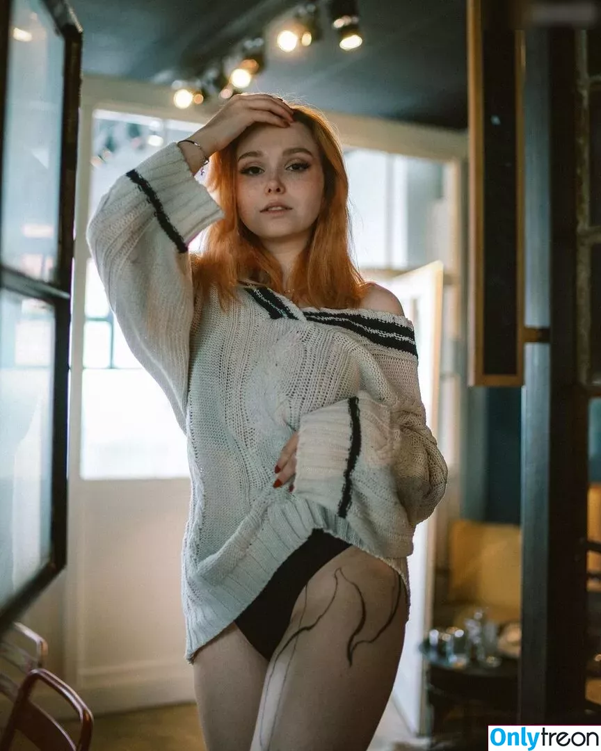 Feedeline nude photo #0198 (Feli / feedeline_ / itsonly_feli)