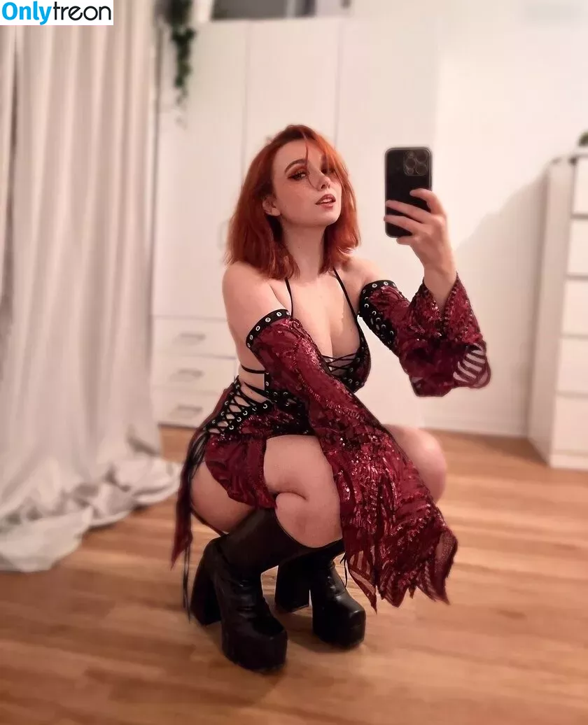 Feedeline nude photo #0222 (Feli / feedeline_ / itsonly_feli)
