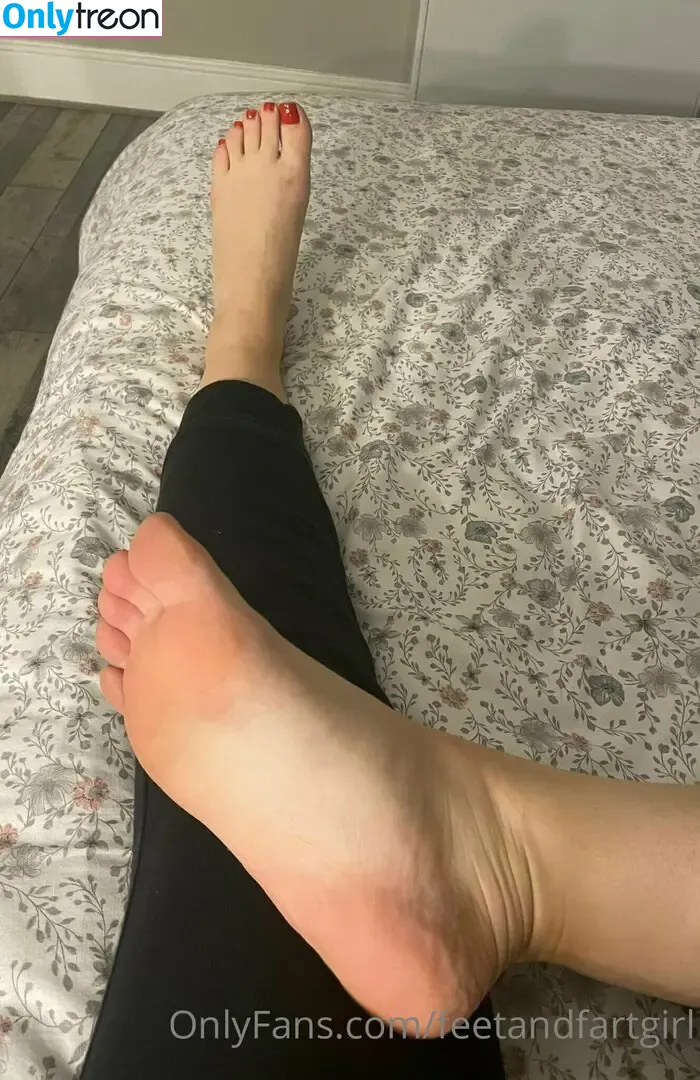 feetandfartgirl nude photo #0006 (feetandfrills)