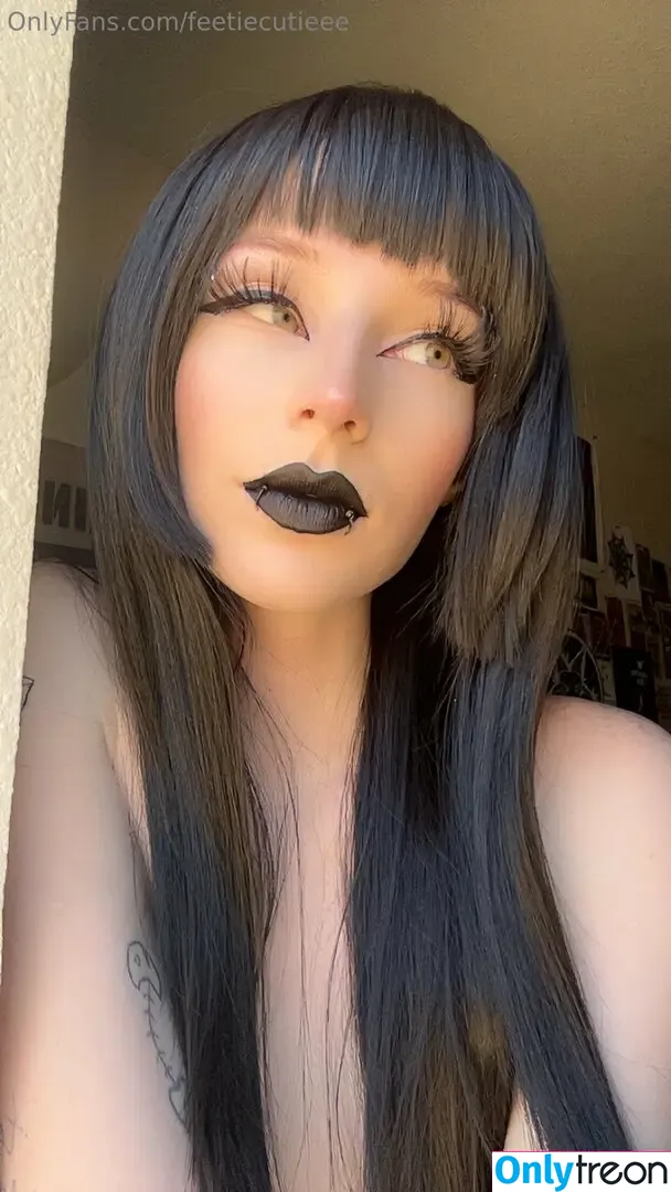 feetiecutieee nude photo #0256 (feetiecutie__)