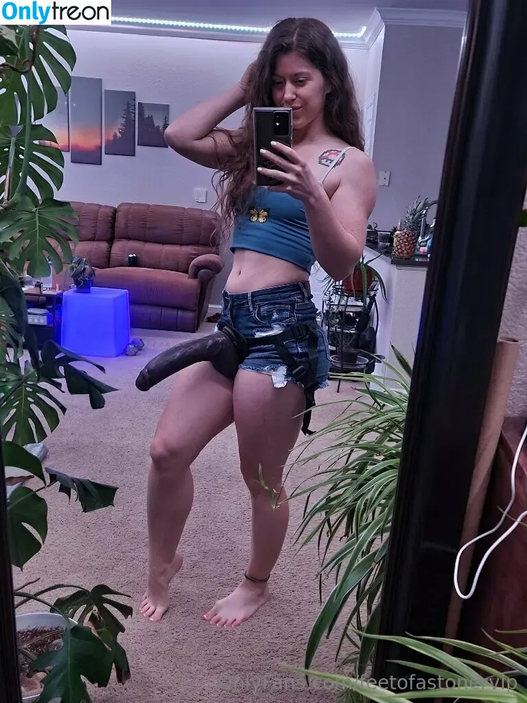 feetofastonervip nude photo #0019 (feetofastonerr)